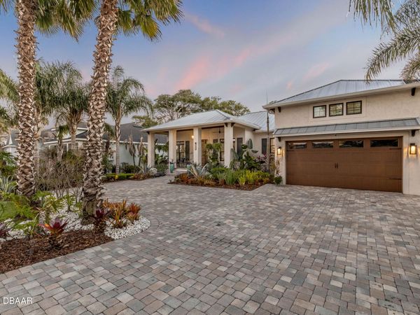 1502 Saxon Drive, New Smyrna Beach, FL 32169