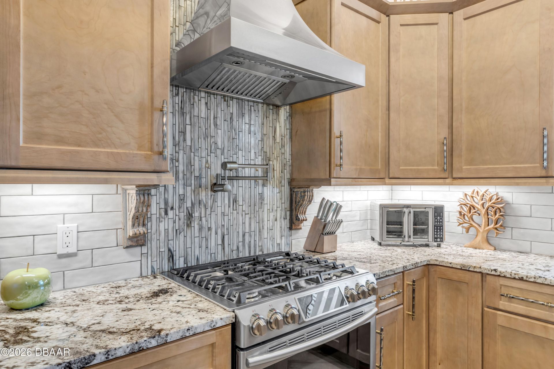 1502 Saxon Drive, New Smyrna Beach, FL 32169 Photo