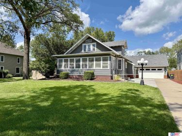 54 Lincoln Street, Seward, NE 68434