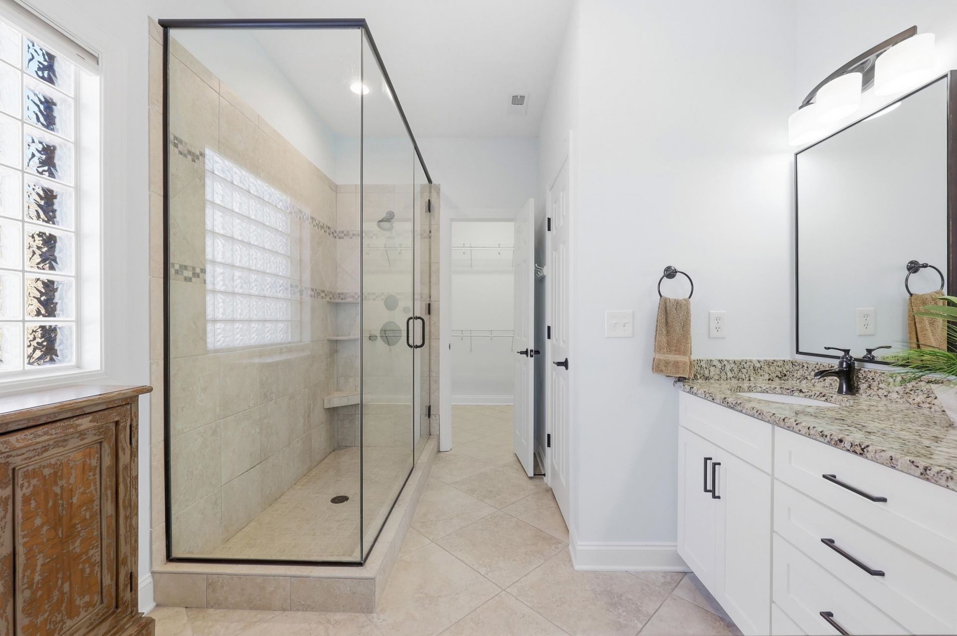 517 Sea Island Way Photo 28