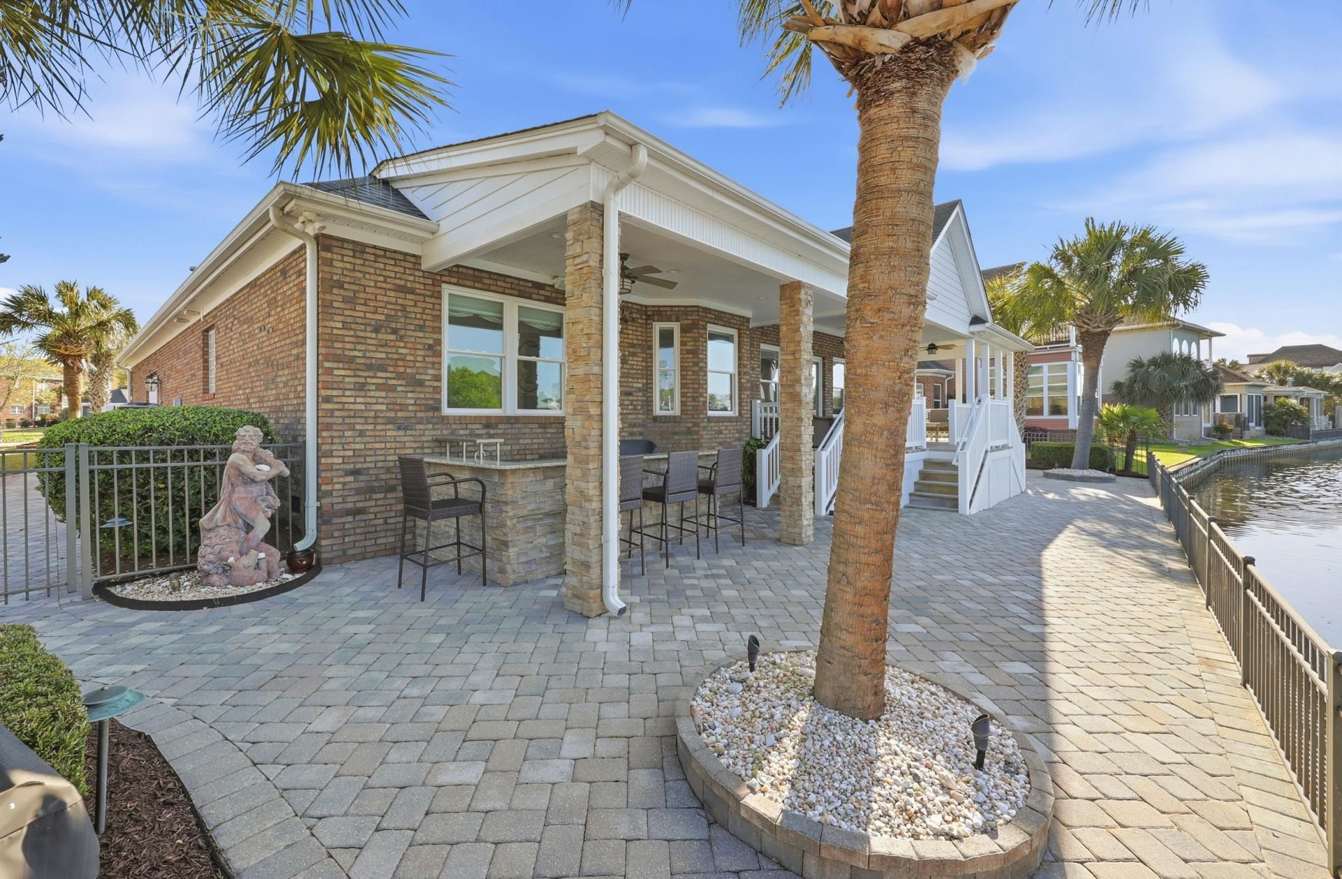 517 Sea Island Way Photo 40