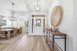 517 Sea Island Way  photo 4