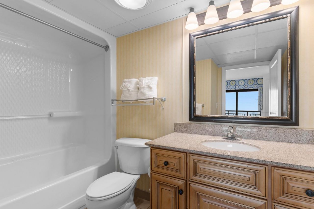 7100 N Ocean Blvd.  Photo 18