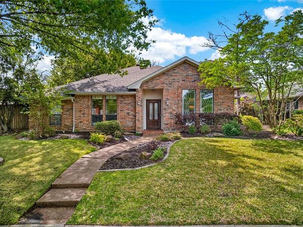 819 Lockhaven Lane, Coppell, TX 75019