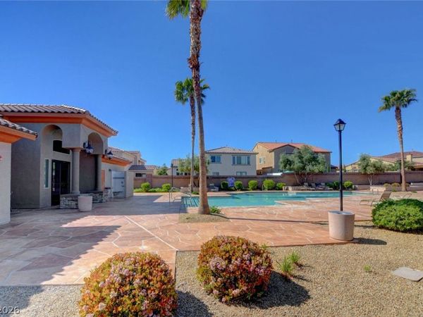 7701 Robindale , Unit 234, Las Vegas, NV 89113