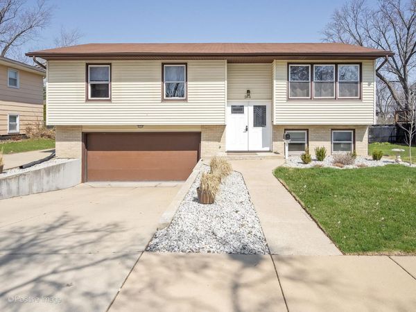 266 Marilyn Avenue , Glendale Heights, IL 60139