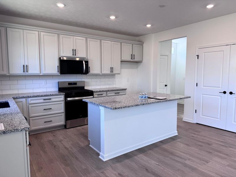 6334 Amarena Drive, Unit Lot 316, Hilliard, OH 43026 Photo 3
