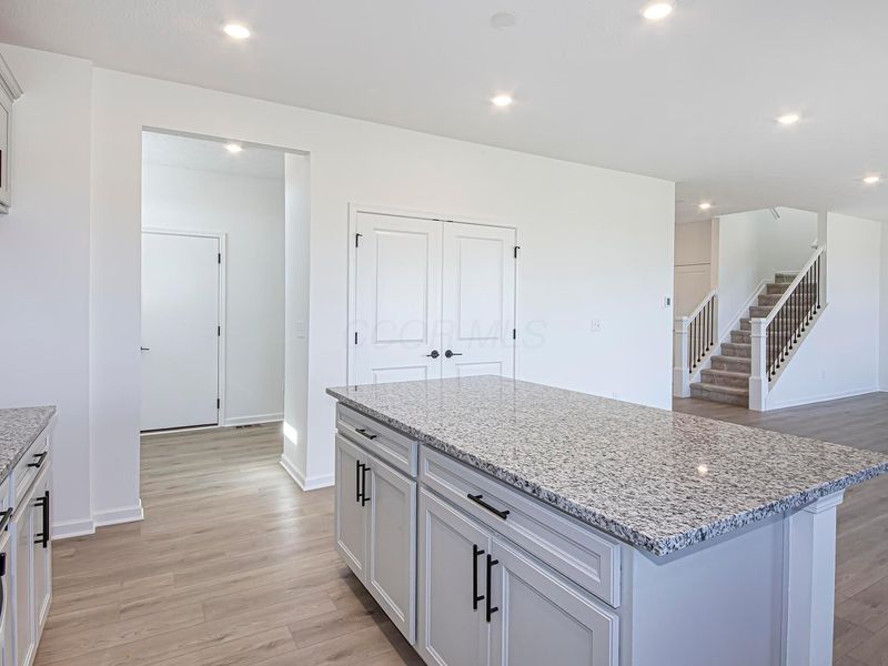 6334 Amarena Drive, Unit Lot 316, Hilliard, OH 43026 Photo 4