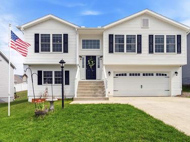 303 Wyatts Way, Morgantown, WV 26508