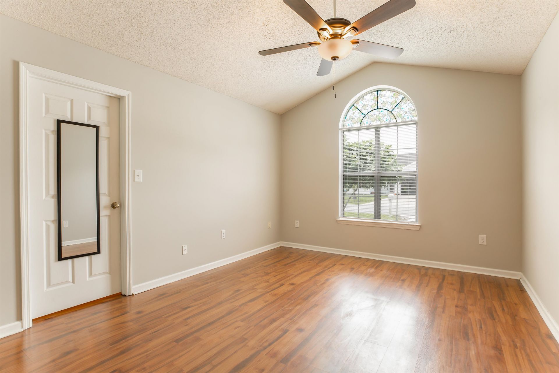 112 Dusty Trail Ln.  Photo 17