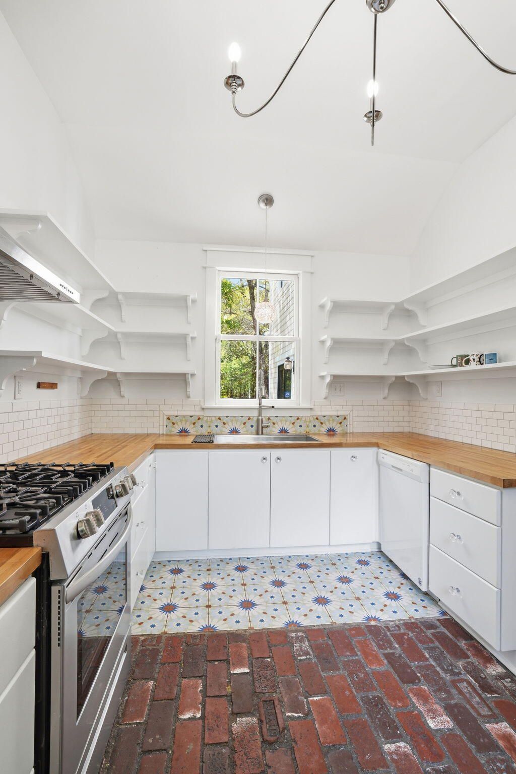 3002 Edenvale Road Photo 13