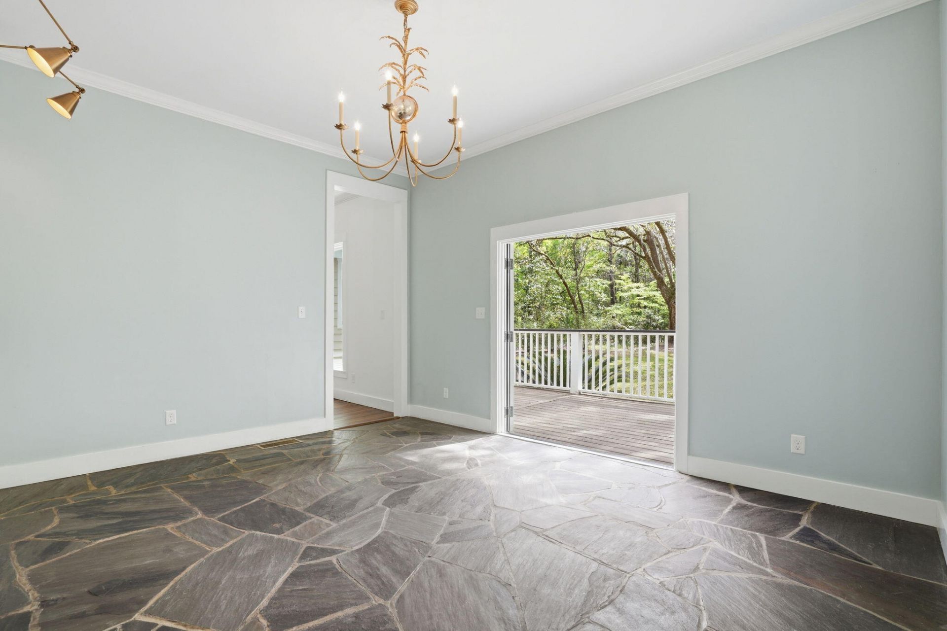 3002 Edenvale Road Photo 18