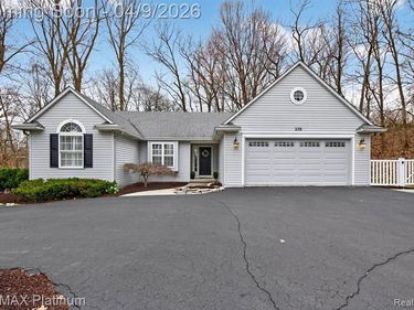 230 Leith Street, Brighton, MI 48116