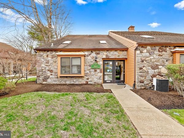 301 OXFORD VALLEY ROAD , Unit 104B, YARDLEY, PA 19067