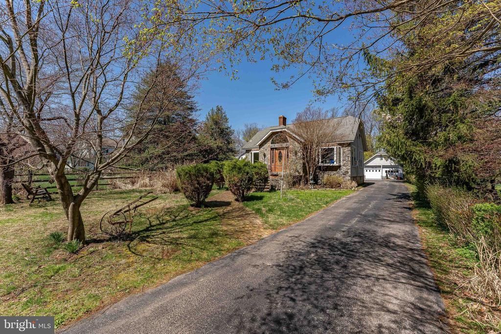 537 Red Fox Lane, Wayne, PA 19087 Main Photo