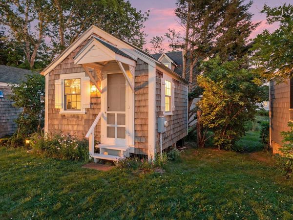 17 Shore Road, Unit 2, North Truro, MA 02652