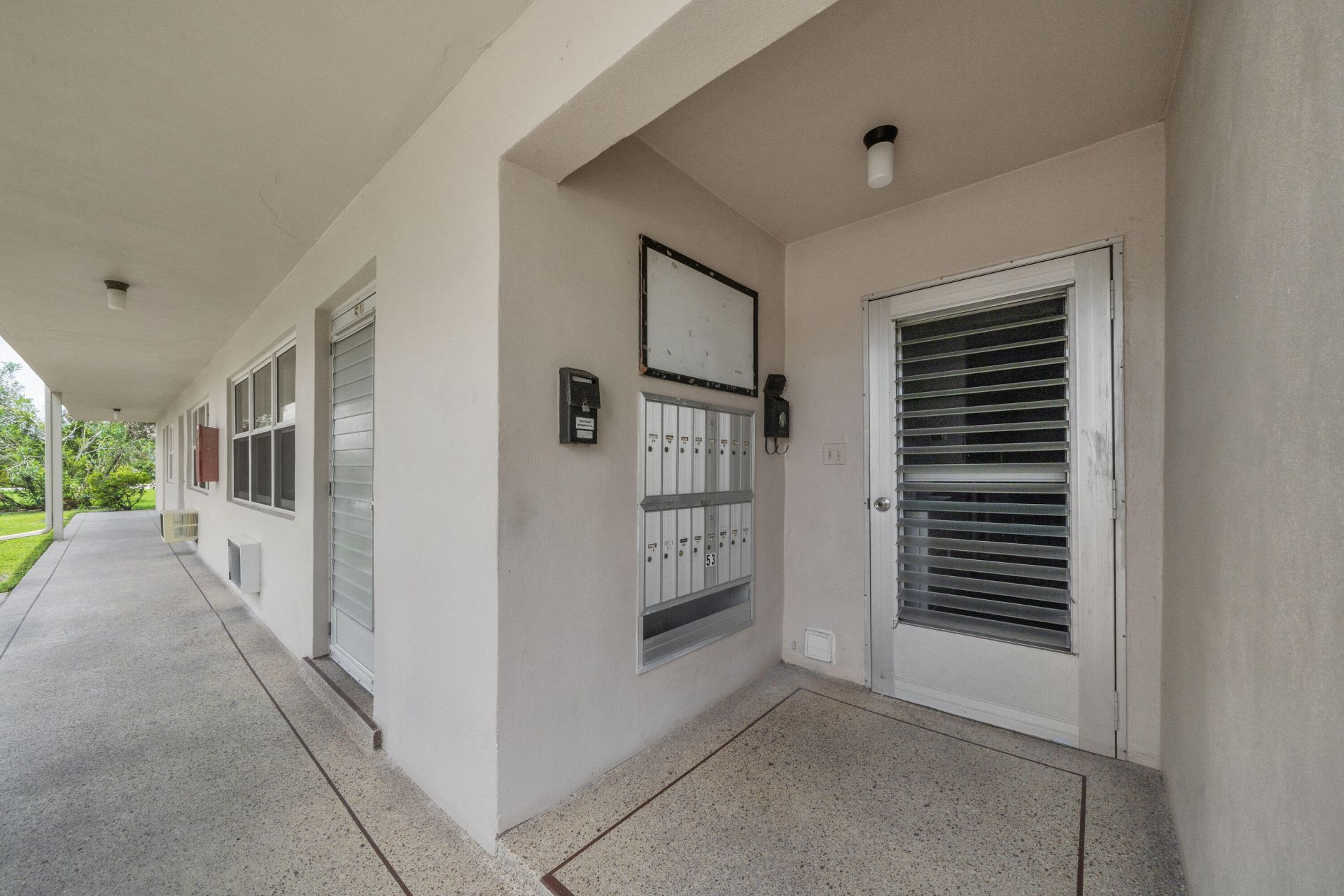 49 Hastings, Unit D, West Palm Beach, FL 33417 Photo