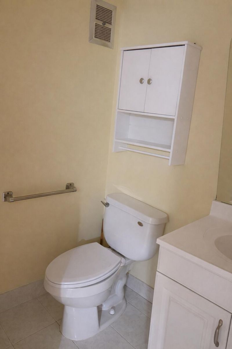 49 Hastings, Unit D, West Palm Beach, FL 33417 Photo