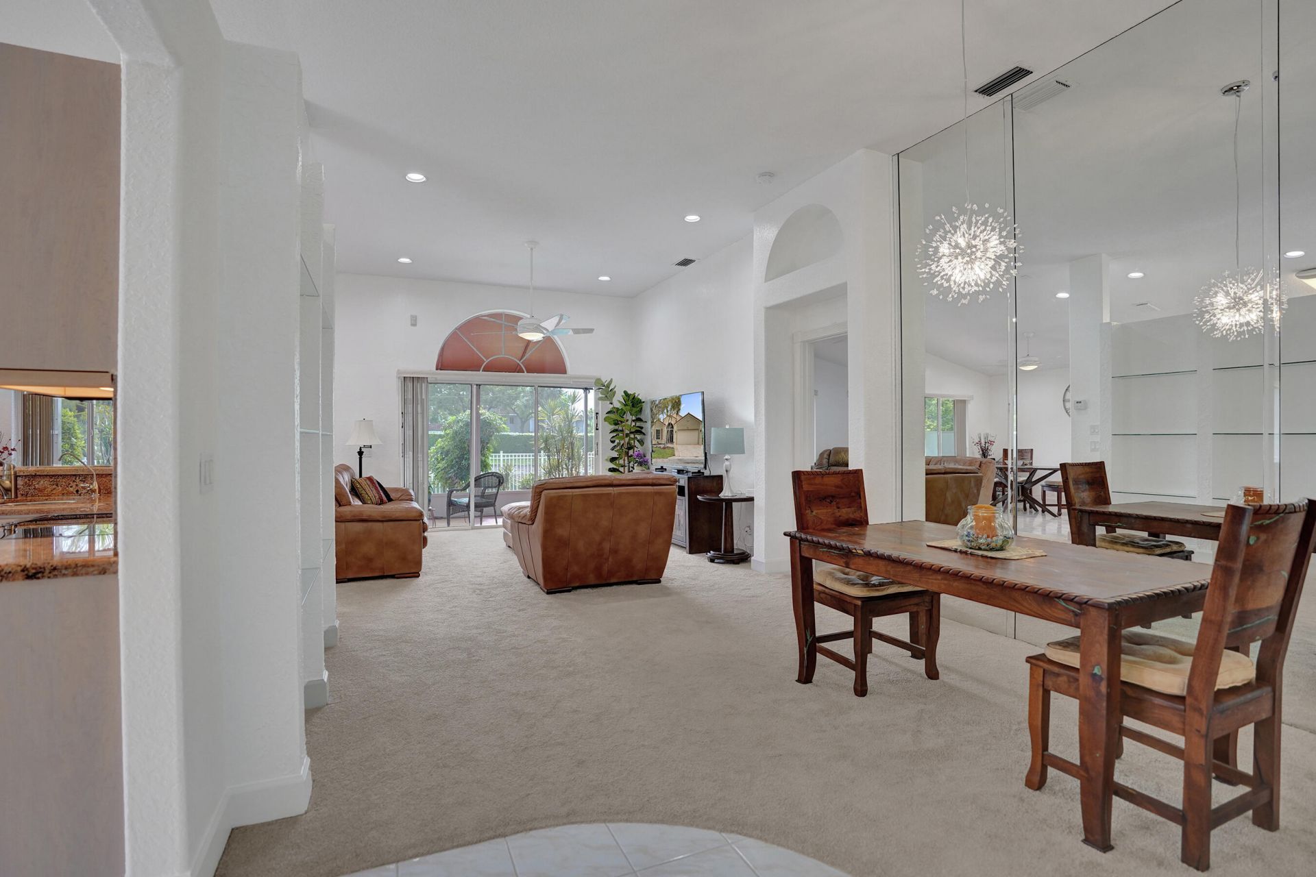600 NW 45th Avenue, Deerfield Beach, FL 33442 Photo