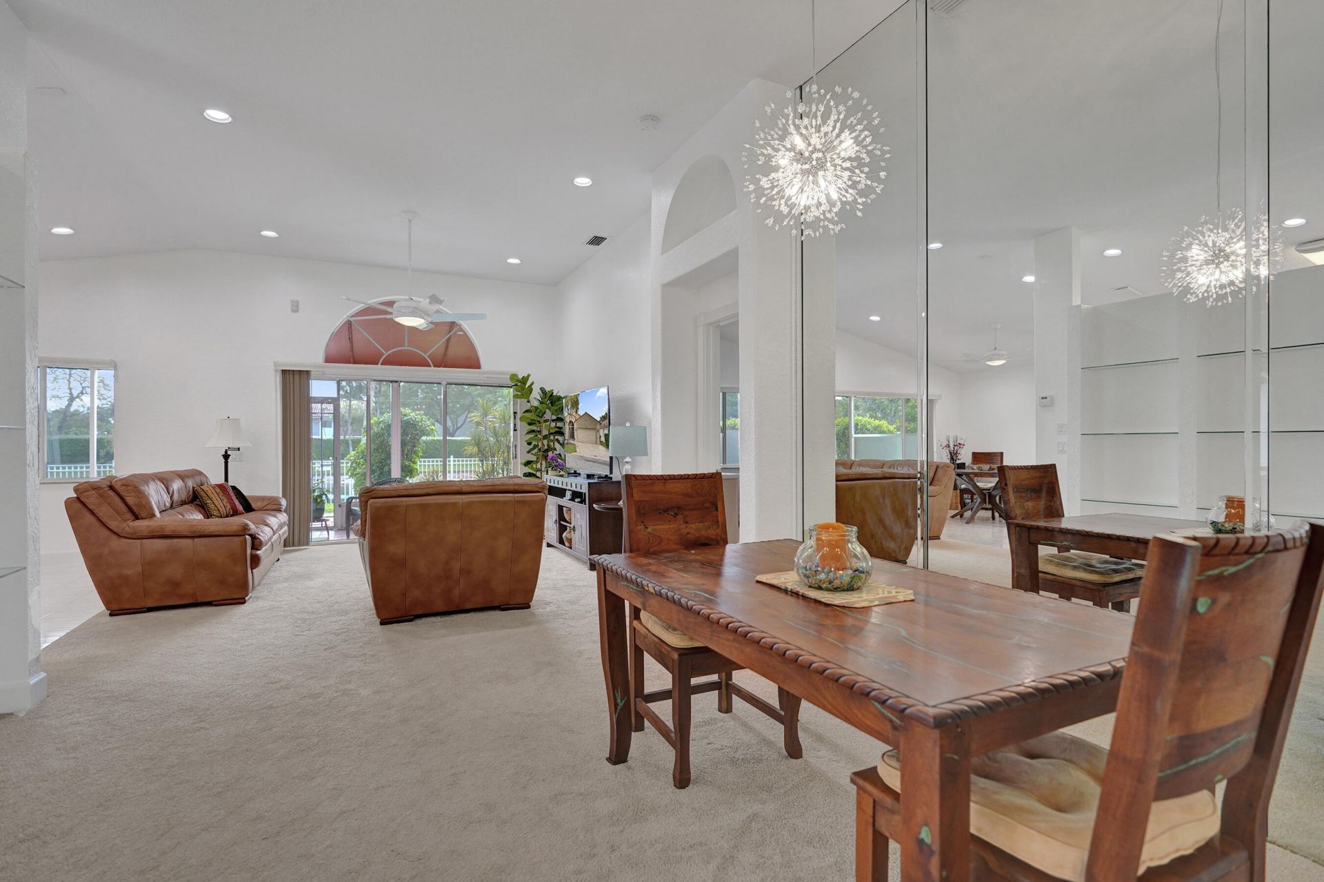 600 NW 45th Avenue, Deerfield Beach, FL 33442 Photo