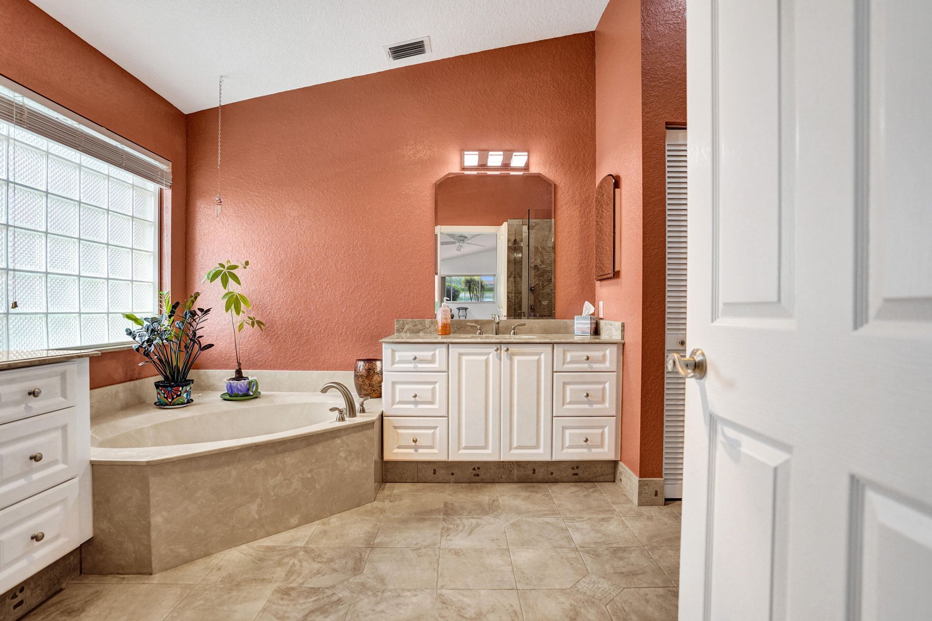 600 NW 45th Avenue, Deerfield Beach, FL 33442 Photo