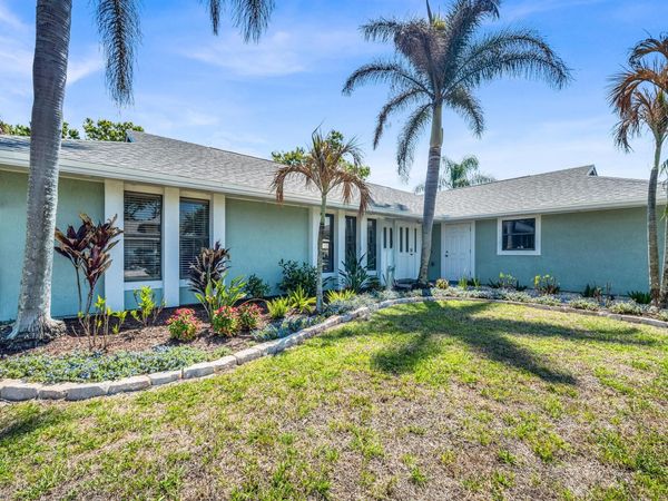 757 NE Eastlake Street, Port St. Lucie, FL 34983