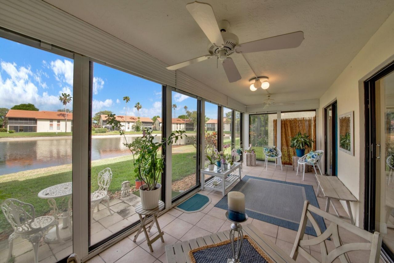 10223 N Circle Lake Drive, Unit 102, Boynton Beach, FL 33437 Photo