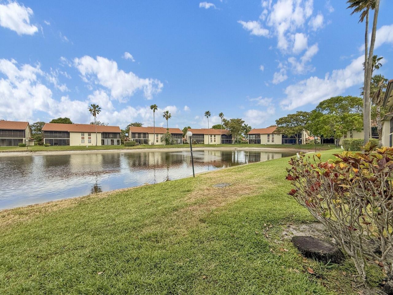 10223 N Circle Lake Drive, Unit 102, Boynton Beach, FL 33437 Photo