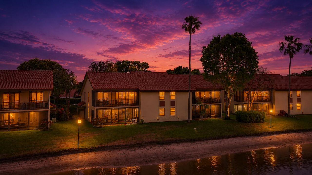 10223 N Circle Lake Drive, Unit 102, Boynton Beach, FL 33437 Photo