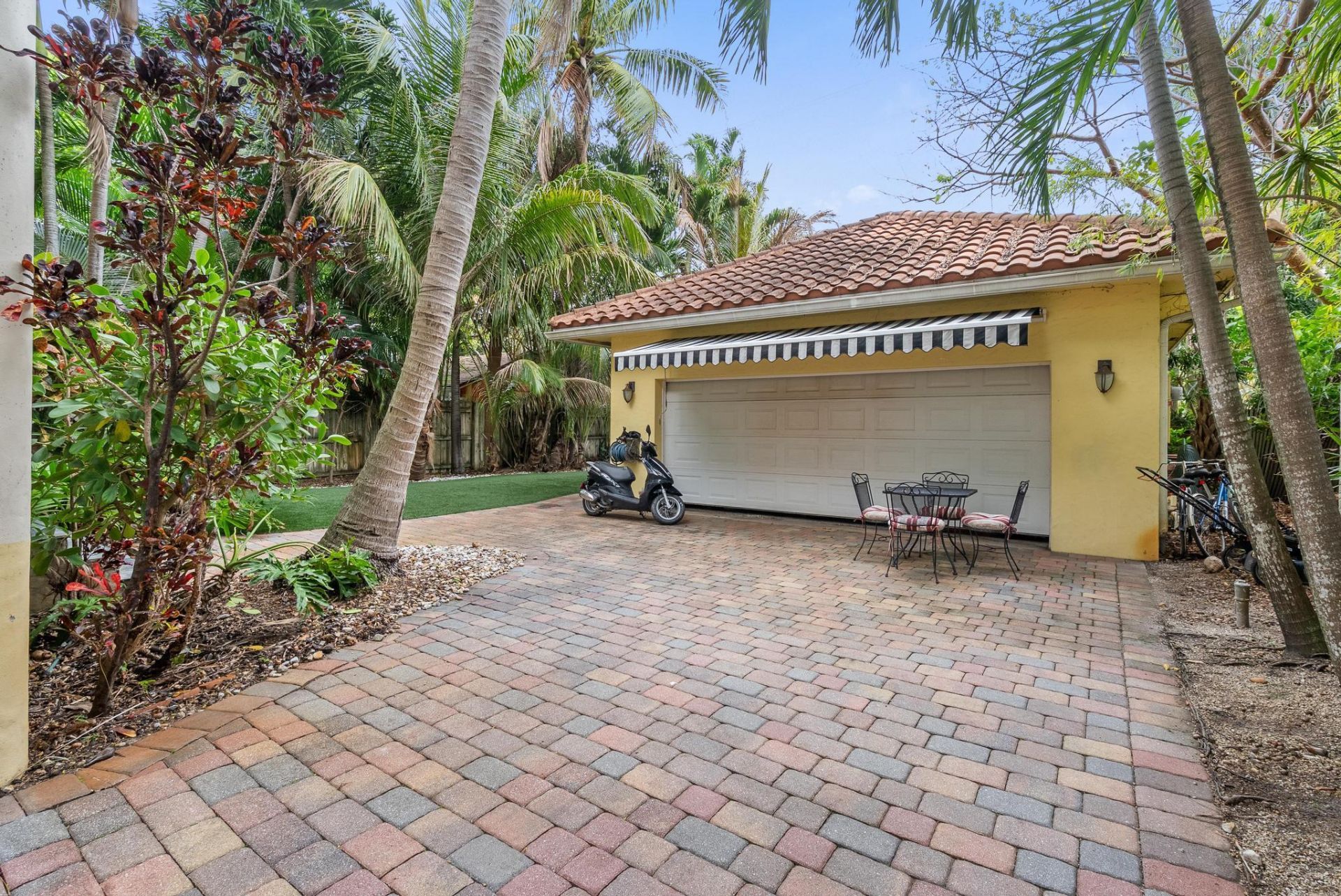 218 N Palmway, Lake Worth Beach, FL 33460 Photo