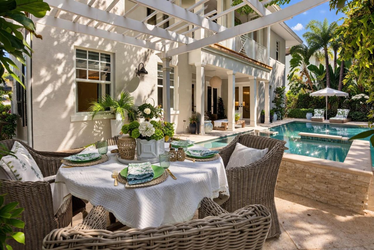 2560 Estates Drive, North Palm Beach, FL 33410 Photo