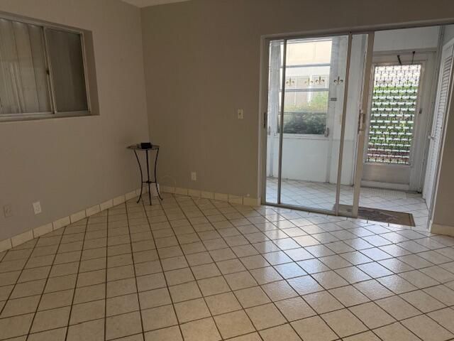 3320 Lake Osborne Drive, Unit 107, Lake Worth Beach, FL 33461 Photo