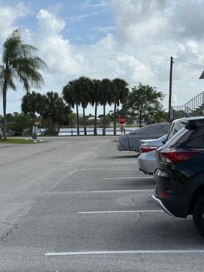 3320 Lake Osborne Drive, Unit 107, Lake Worth Beach, FL 33461 Photo