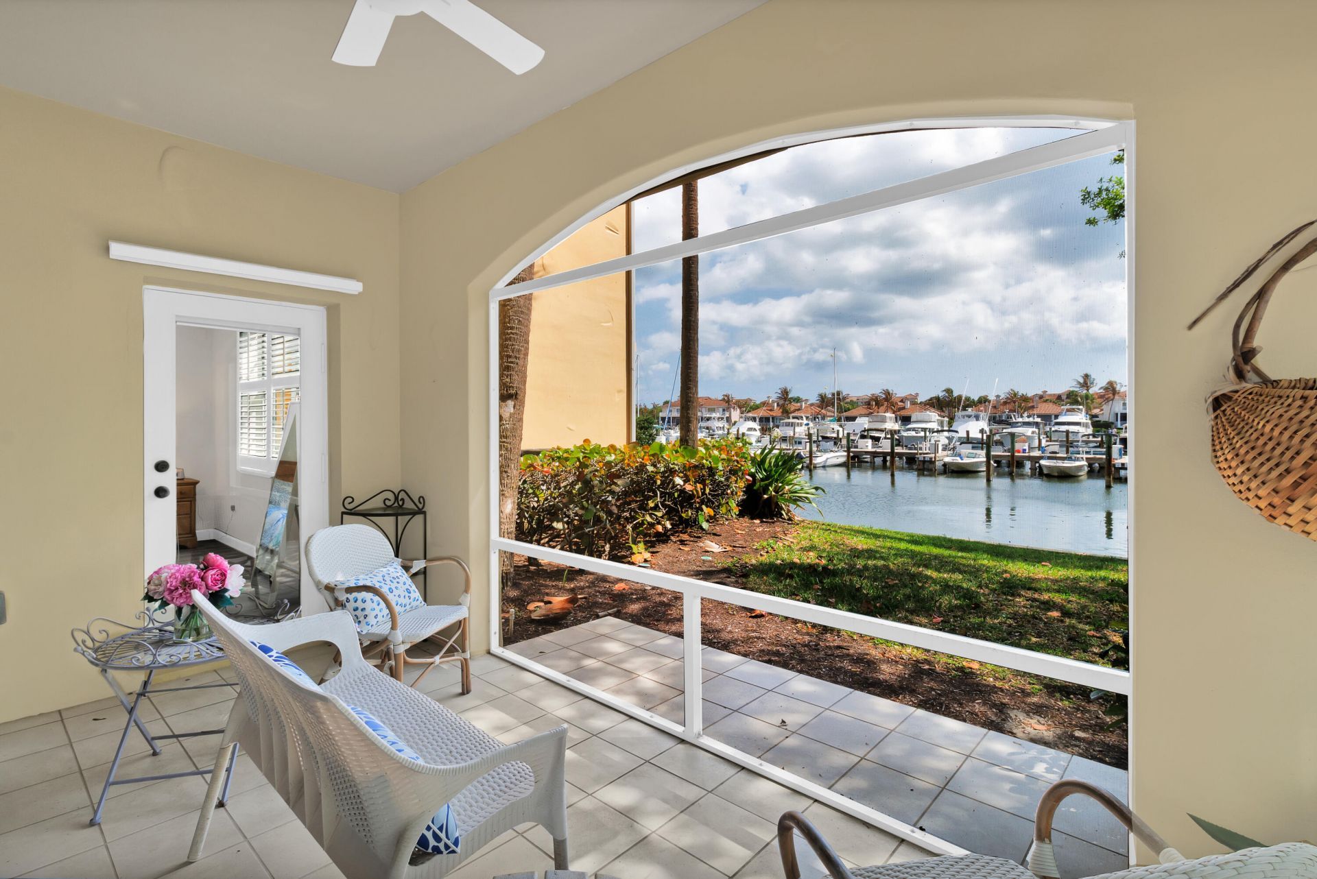 5520 N Harbor Village Drive, Unit 105, Vero Beach, FL 32967 Photo