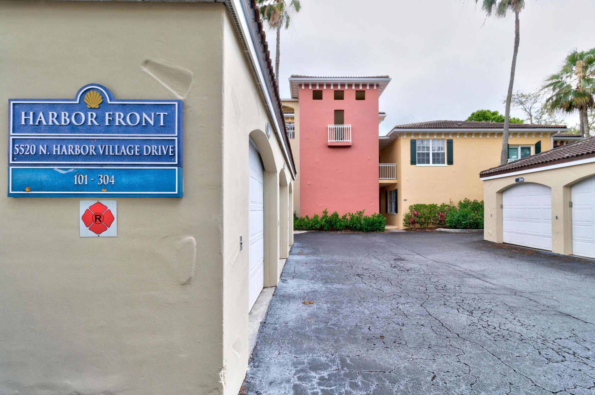 5520 N Harbor Village Drive, Unit 105, Vero Beach, FL 32967 Photo