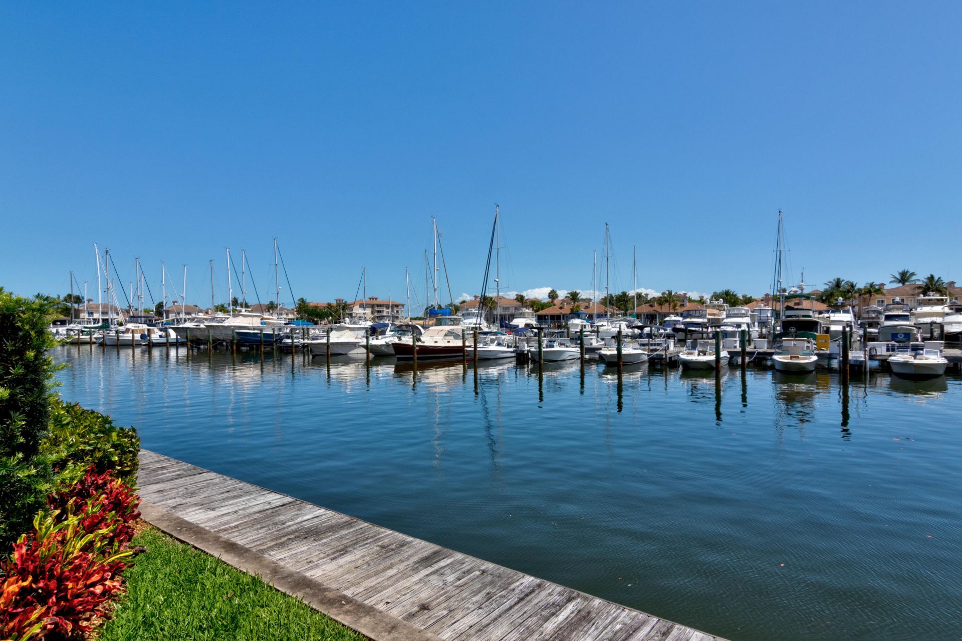 5520 N Harbor Village Drive, Unit 105, Vero Beach, FL 32967 Photo