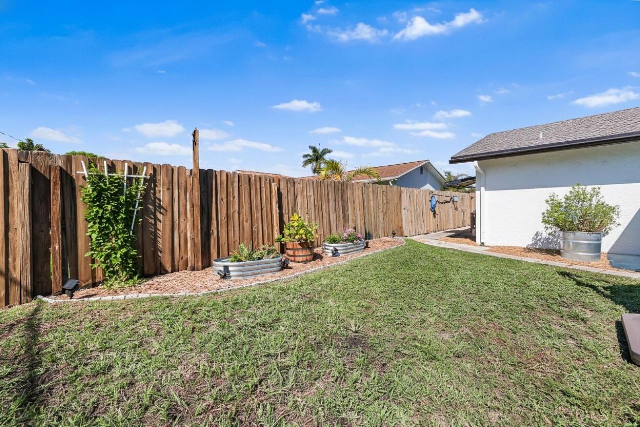 8610 NW 46th Street, Lauderhill, FL 33351 Photo