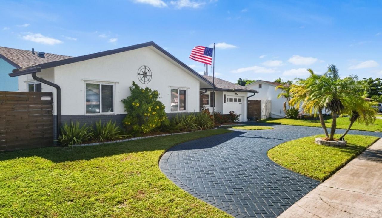 8610 NW 46th Street, Lauderhill, FL 33351 Photo