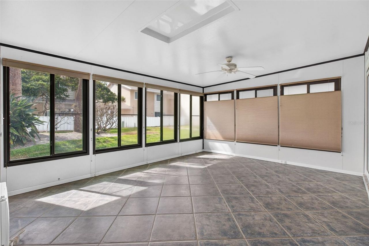 6660 Cape Hatteras Way Ne, Unit 1, Saint Petersburg, FL 33702 Photo