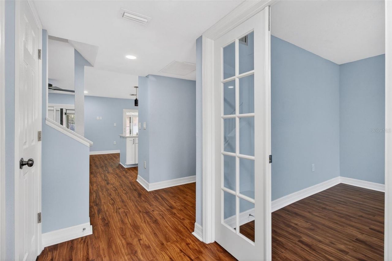 6660 Cape Hatteras Way Ne, Unit 1, Saint Petersburg, FL 33702 Photo