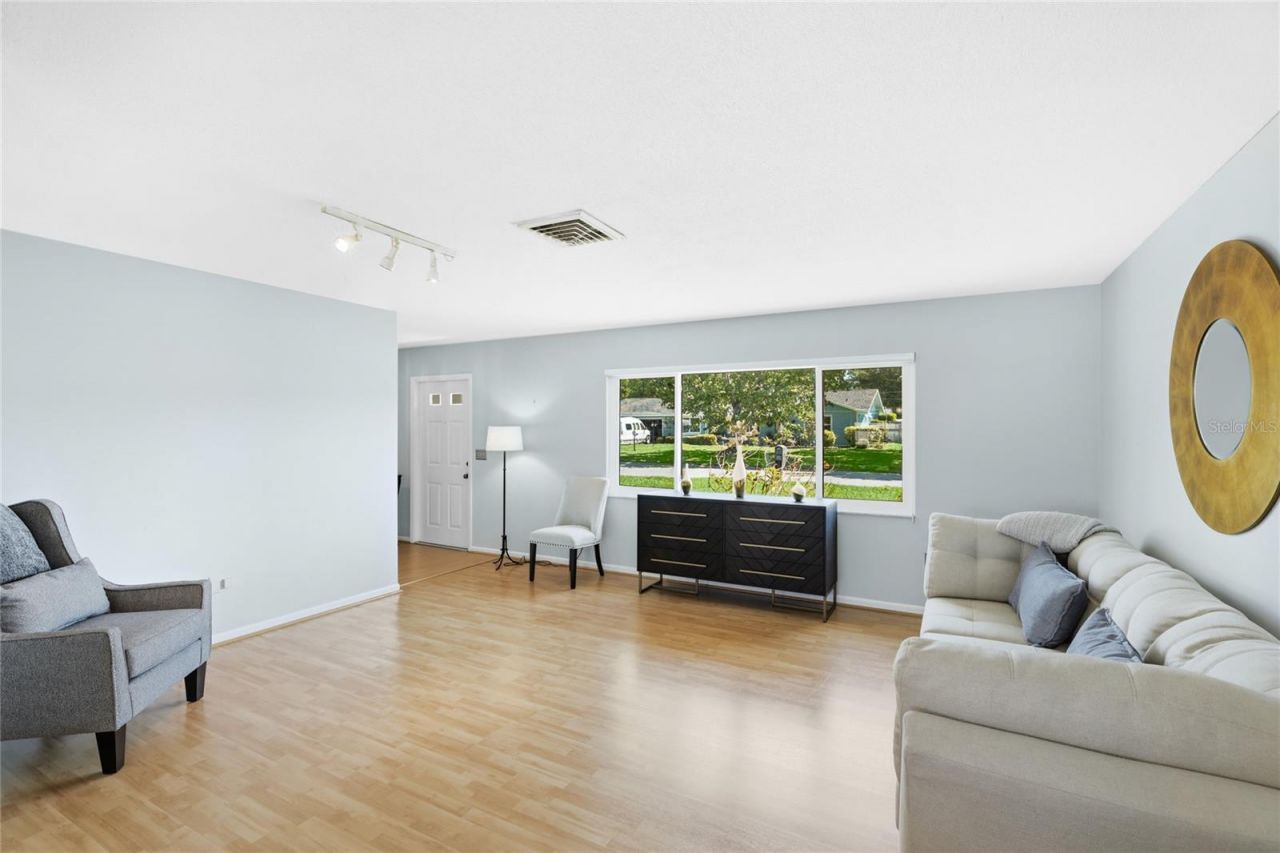 1908 49th Street W, Bradenton, FL 34209 Photo