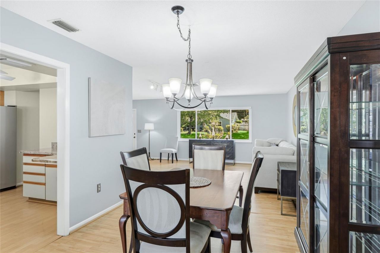 1908 49th Street W, Bradenton, FL 34209 Photo