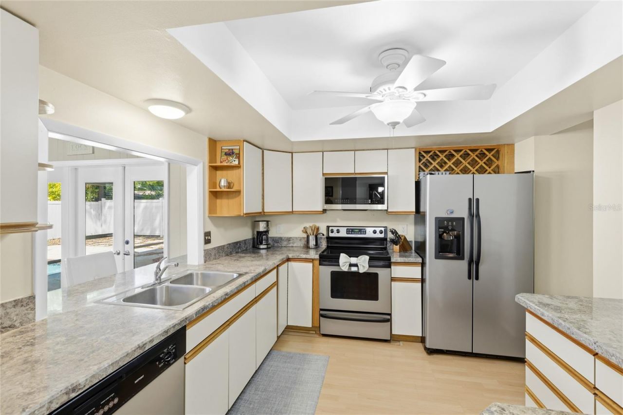 1908 49th Street W, Bradenton, FL 34209 Photo