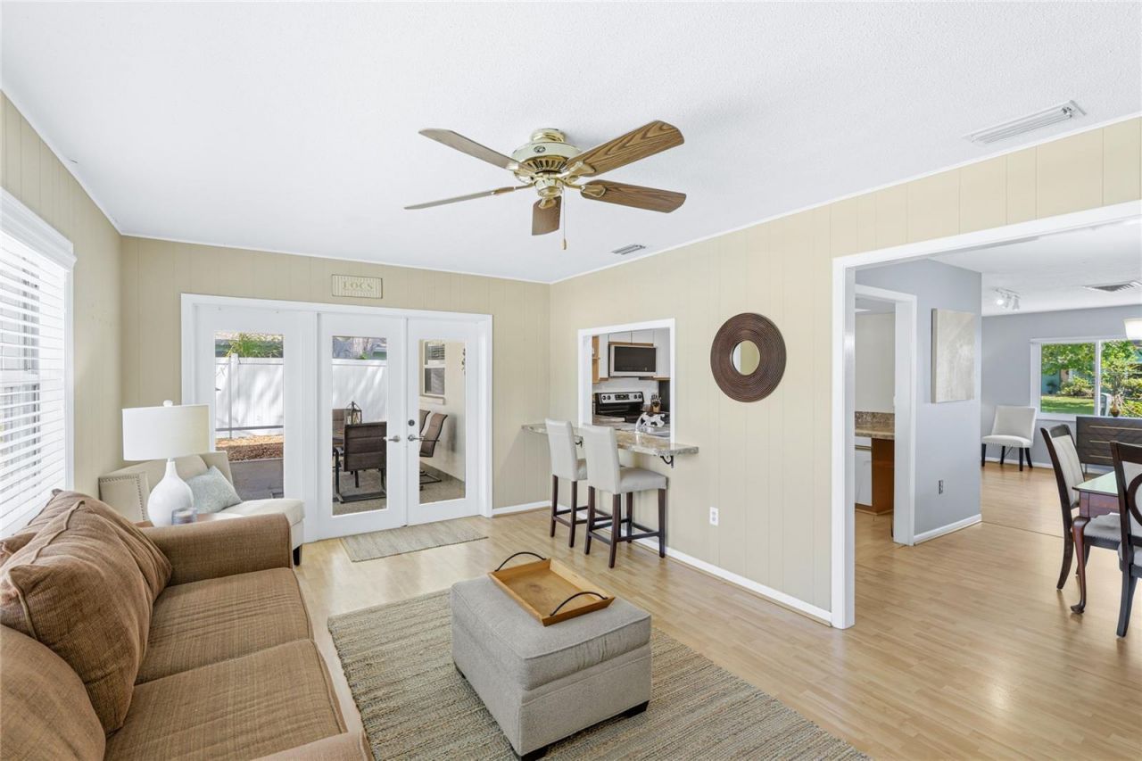 1908 49th Street W, Bradenton, FL 34209 Photo