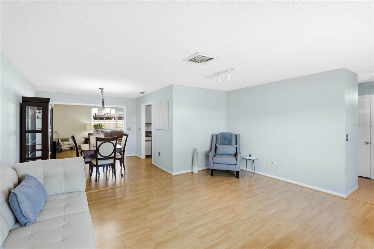 1908 49th Street W, Bradenton, FL 34209 Photo