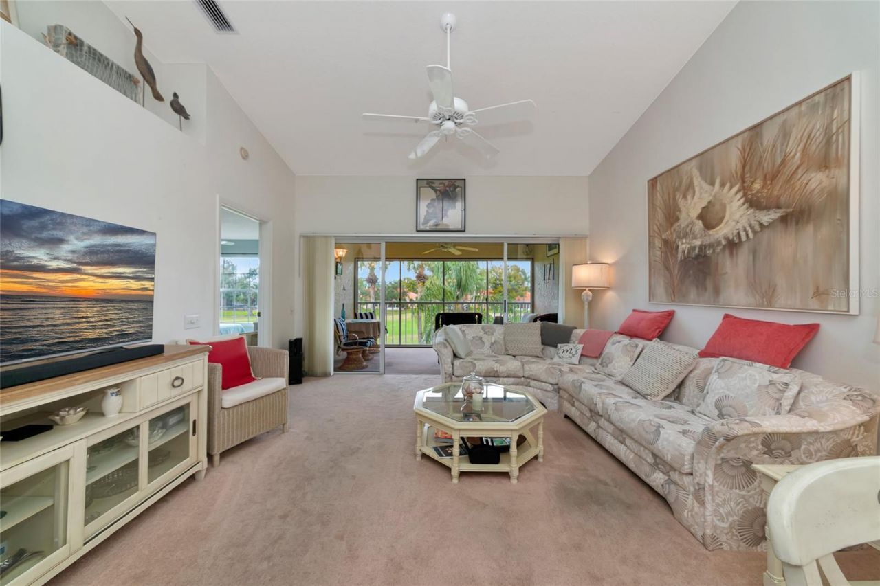 4206 Caddie Drive E, Unit 201, Bradenton, FL 34203 Photo