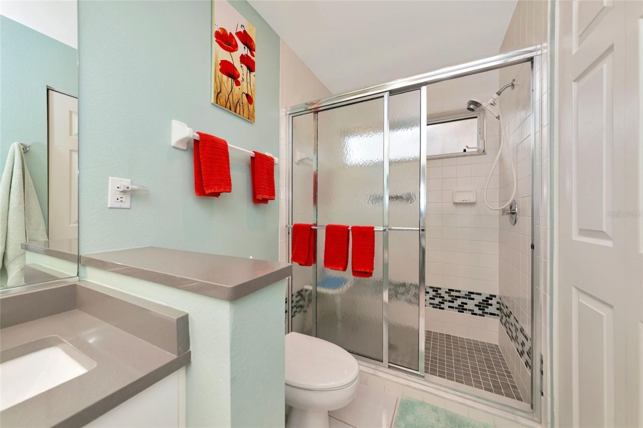 4206 Caddie Drive E, Unit 201, Bradenton, FL 34203 Photo