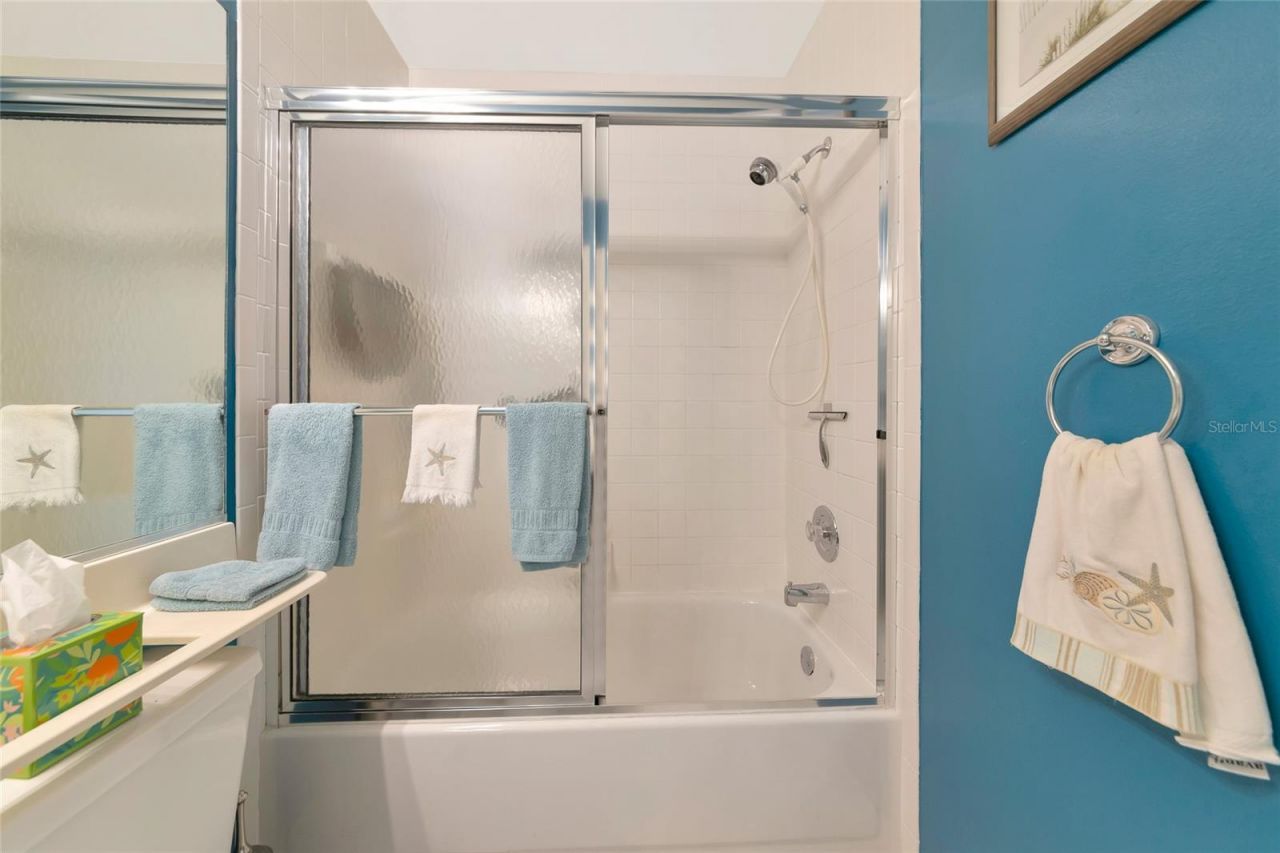 4206 Caddie Drive E, Unit 201, Bradenton, FL 34203 Photo