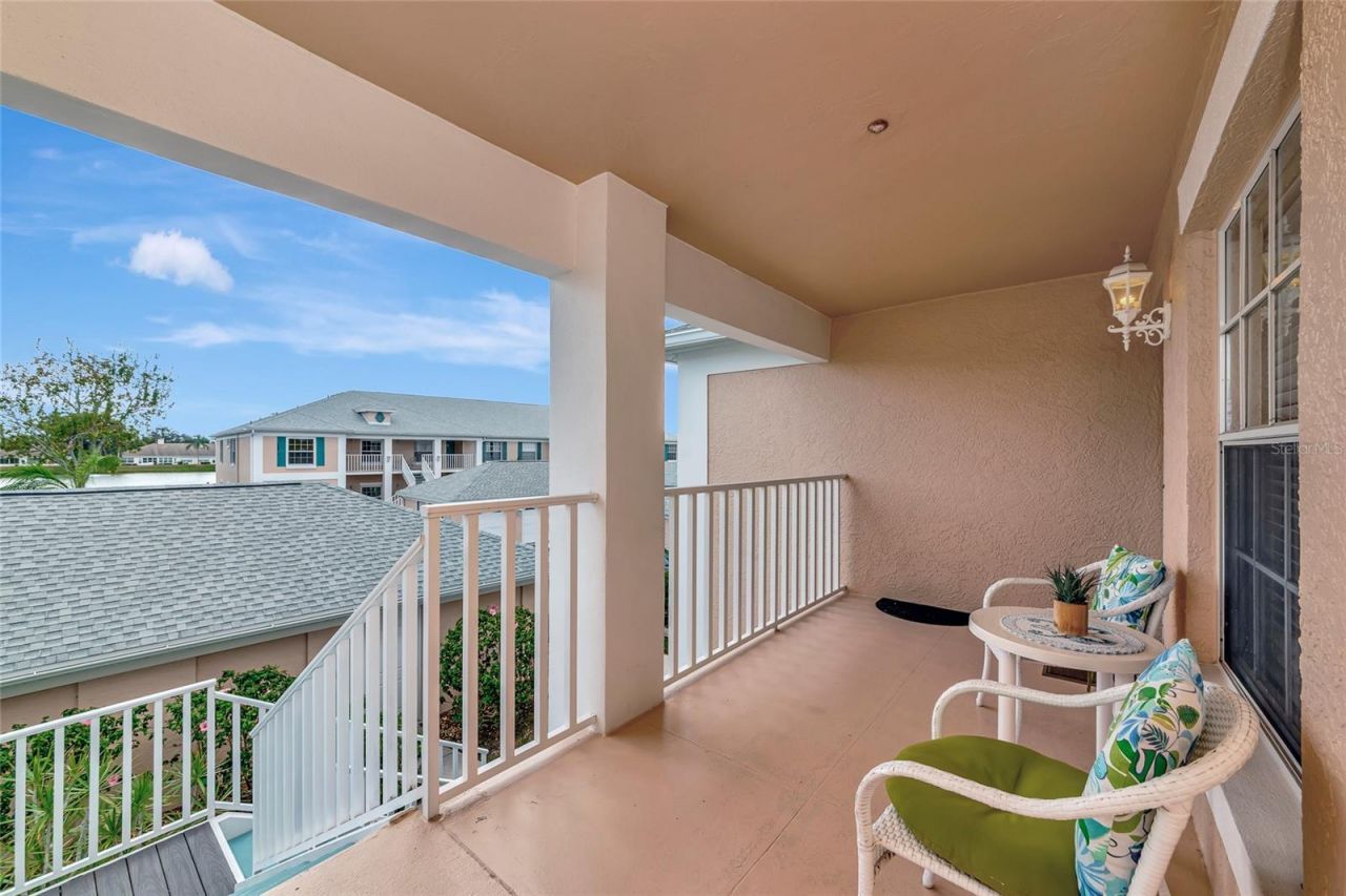 4206 Caddie Drive E, Unit 201, Bradenton, FL 34203 Photo