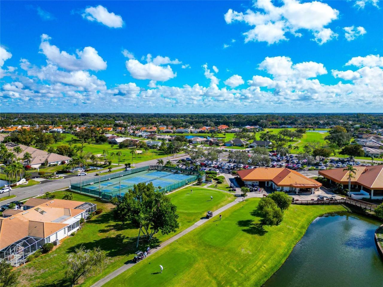 4206 Caddie Drive E, Unit 201, Bradenton, FL 34203 Photo